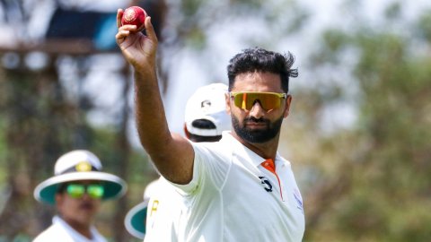 आकिब नबी का खुलासा, जम्मू-कश्मीर के लिए डेब्यू करने में इरफान पठान ने मदद की 