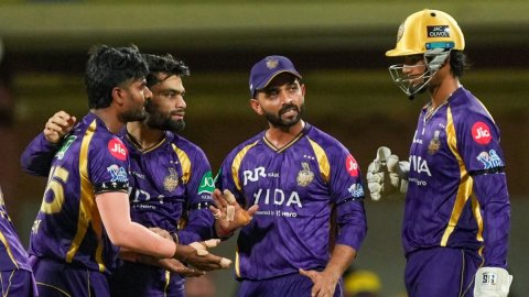 IPL 2026: CSK, KKR players wear black armband to pay tribute to late C.D Gopinath