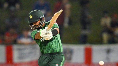 Keep these things to yourself’: Babar Azam fumes at reporter over Kohli comparison in PSL