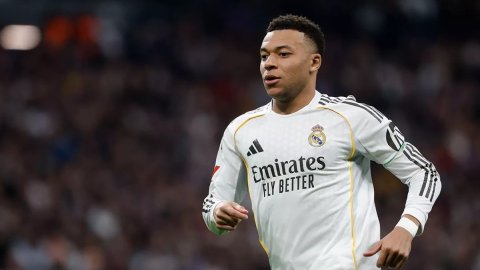 Mbappe diagnosed with semitendinosus muscle injury in his left leg: Real Madrid