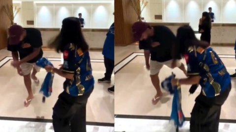 VIDEO: फैनगर्ल ने की रोहित के पैर छूने की कोशिश, लेकिन हिटमैन ने किया ऐसे बचाव