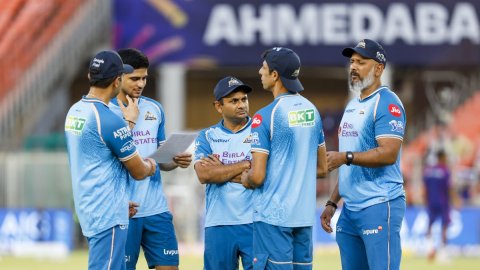 Told Banton and Luke that Ashish Nehra is unique, take him for what he is: Buttler