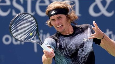 Zverev outlasts Fonseca in Monte Carlo thriller, storms into semis