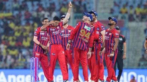 IPL 2026: CSK को मिली 7 विकेट से करारी शिकस्त, मिचेल मार्श की धुआंधार पारी से लखनऊ ने 7 विकेट जीता म