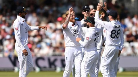 ENG vs NZ: इंग्लैंड ने न्यूजीलैंड के खिलाफ पहले टेस्ट के लिए किया टीम का ऐलान, जोफ्रा आर्चर हुए बाहर