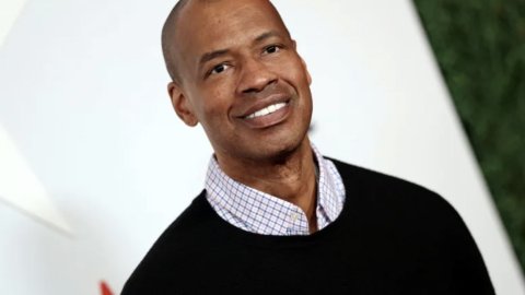 Ex-NBA player Jason Collins dies after brain cancer battle