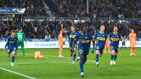 Alaves upset La Liga champions Barcelona