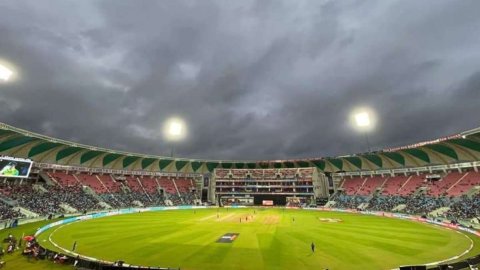 क्या DC vs KKR मैच में बारिश बनेगी विलेन? जानिए कैसा रहेगा दिल्ली में मौसम का हाल