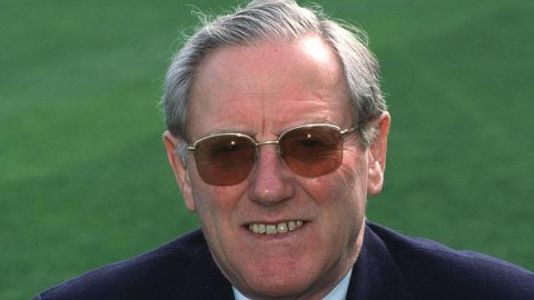 Former England captain and rugby union player Mike Smith dies aged 92