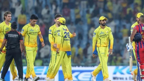 CSK की टीम कैसे कर सकती है IPL 2026 के प्लेऑफ के लिए क्वालीफाई? ये रहा पूरा समीकरण