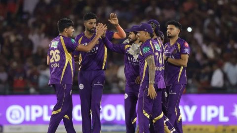 RCB से हारने के बाद भी KKR कर सकता है प्लेऑफ़ के लिए क्वालिफ़ाई, ये रहा पूरा समीकरण