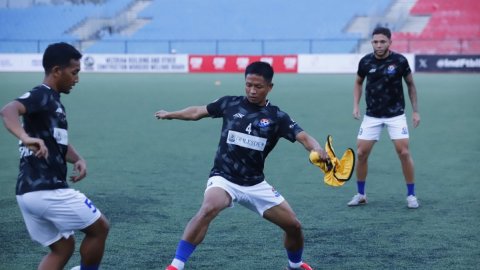 IFL 2025-26: Shillong Lajong look to keep alive title hopes with a win over Chanmari
