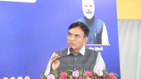 भारतीय खेल का भविष्य एथलीटों, संघों और सरकारों के बीच मजबूत समन्वय पर निर्भर : डॉ. मांडविया