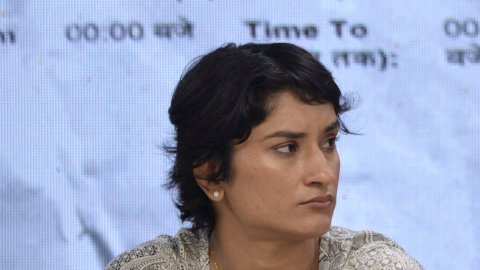 New Delhi: Congress MLA Vinesh Phogat addresses a press conference at AICC headquarters