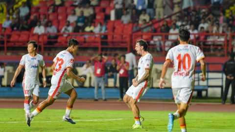 ISL 2025-26: Chhetri sets milestone as Munoz claims first victory over Jamshedpur