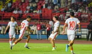 ISL 2025-26: Chhetri sets milestone as Munoz claims first victory over Jamshedpur