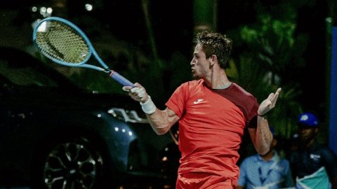 Italian Open: Navone stuns Auger-Aliassime for maiden Top-10 win, enters Rd 3