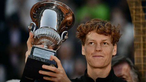 Italian Open: Sinner rules in Rome, continues historic Masters 1000 run with sixth successive title