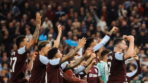 John McGinn double takes Aston Villa's to Europa League final