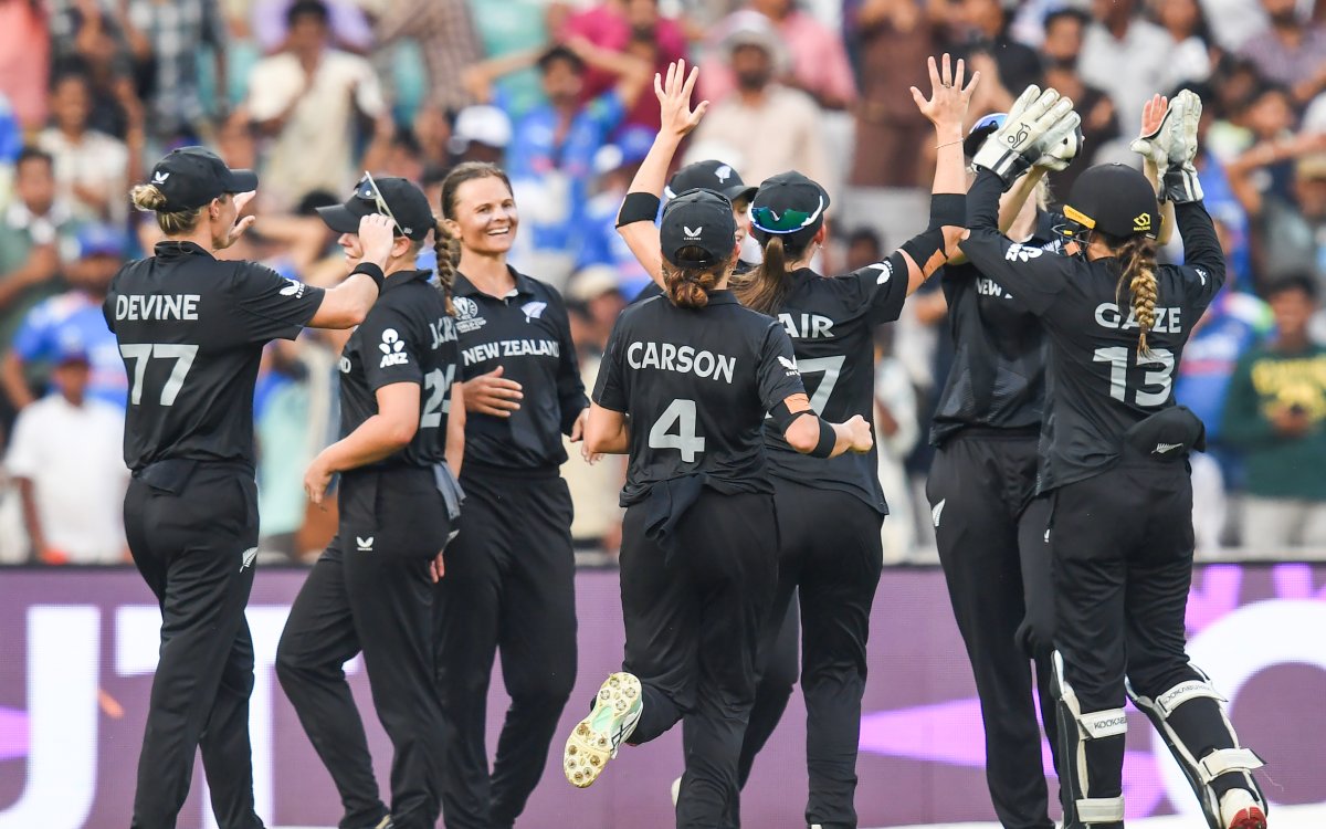 NZ Women Fined For Slow Over Rate In ODI Series Opener Against England ...