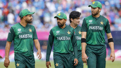 Pakistan recall big guns for ODIs against Australia