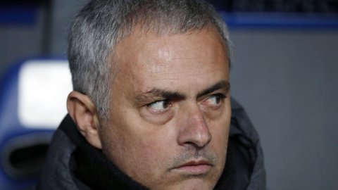 Real Madrid have spoken to my representative, not me, says Mourinho as claims of return continue
