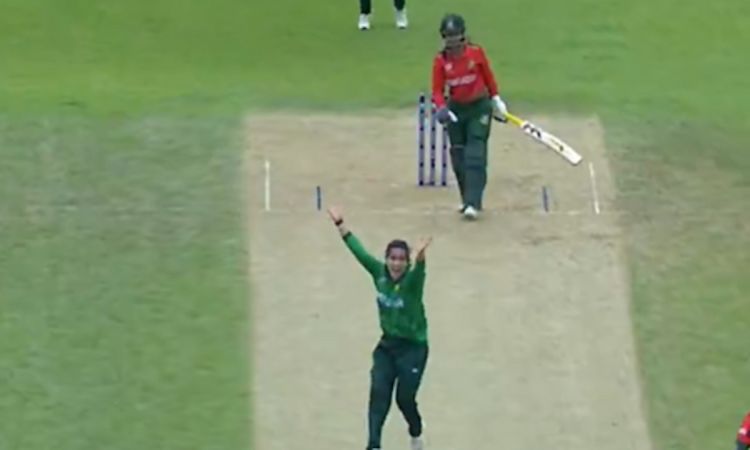 Shorna Akter fighting knock helps Bangladesh set a 124 run target for Pakistan
