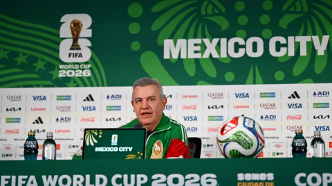 As the favourites, you cant lose your head: Mexico coach Aguirre urges calm before World Cup opener