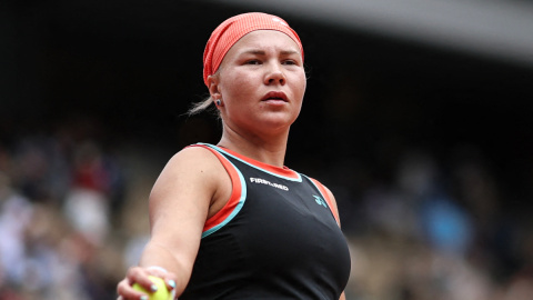 French Open: Diana Shnaider scripts epic comeback to stun No.1 seed Sabalenka; storms into maiden se