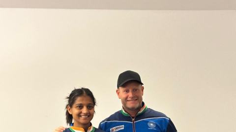 Hockey India congratulates midfielder Jyoti on completing 100 international caps