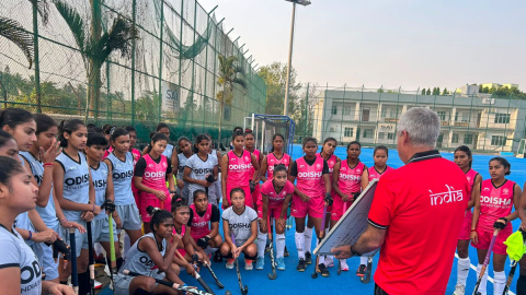 Junior women’s hockey team set for exposure tour of UK under new coach Tim White