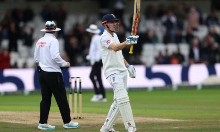 England All Out For 409, Lead Pakistan By 238 Runs In 1st Test
