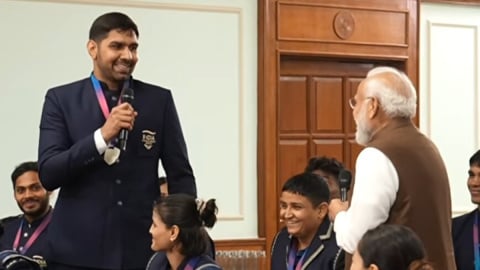 मुझे नरेंदर नाम से नफरत हो गई है, नरेंदर ने पीएम मोदी को सुनाया पाकिस्तानी मुक्केबाज से जुड़ा दिलचस्