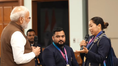 हर आंसू की बूंद से लग रहा था जैसे गोल्ड मेडल टपक रहा है, मीराबाई चानू से बोले पीएम मोदी