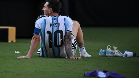 Lionel Messi announces retirement from international football