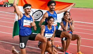 Asian Games: Vithya dedicates mixed relay silver to twin sister, says ‘I tried to change my medal colour’