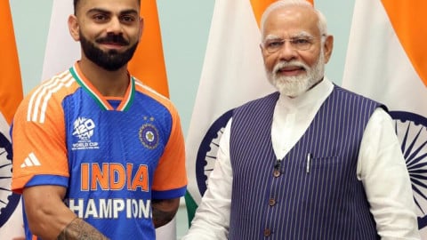New Delhi: Prime Minister Narendra Modi with Indias cricket team during a meeting at his residence