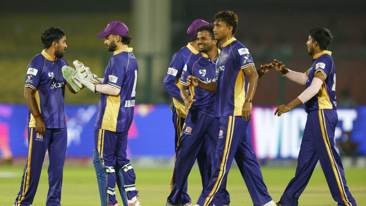 upt20-league-lucknow-falcons-knock-kanpur-superstars-out-of-playoff