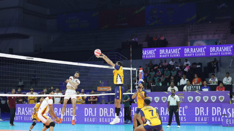 Emperia Marathas, Tamil Titans secure wins in Volleyball Champions League opener