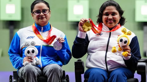 President Murmu congratulates Mona Agarwal, Avani Lekhara on winning gold, silver medals