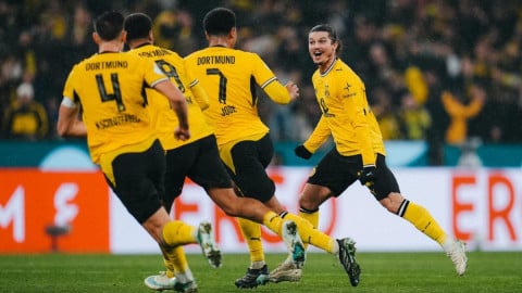 Sabitzer sends Dortmund into German Cup last 16