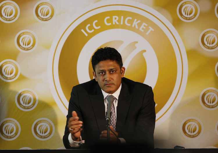 Anil Kumble addressing a press conference in Tamil