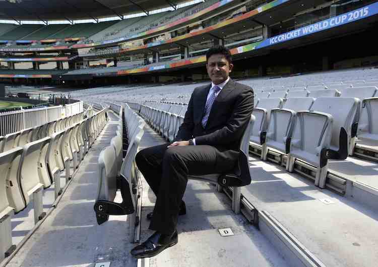Hd Image for Cricket Anil Kumble at MCG in Hindi