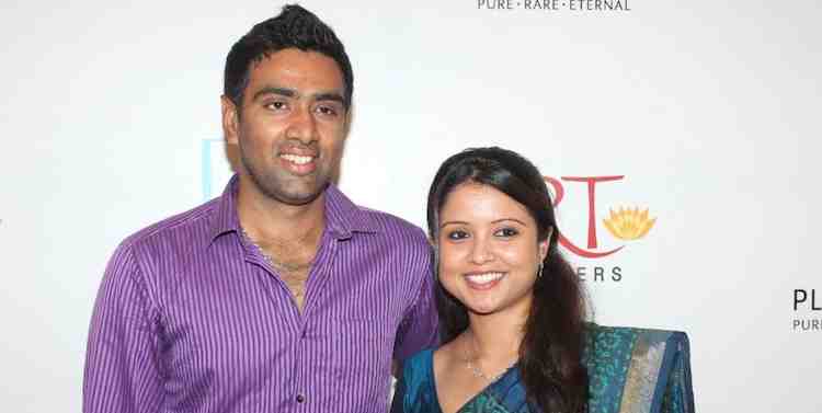 Ravichandran Ashwin with his wife Prithi Narayanan फोटो