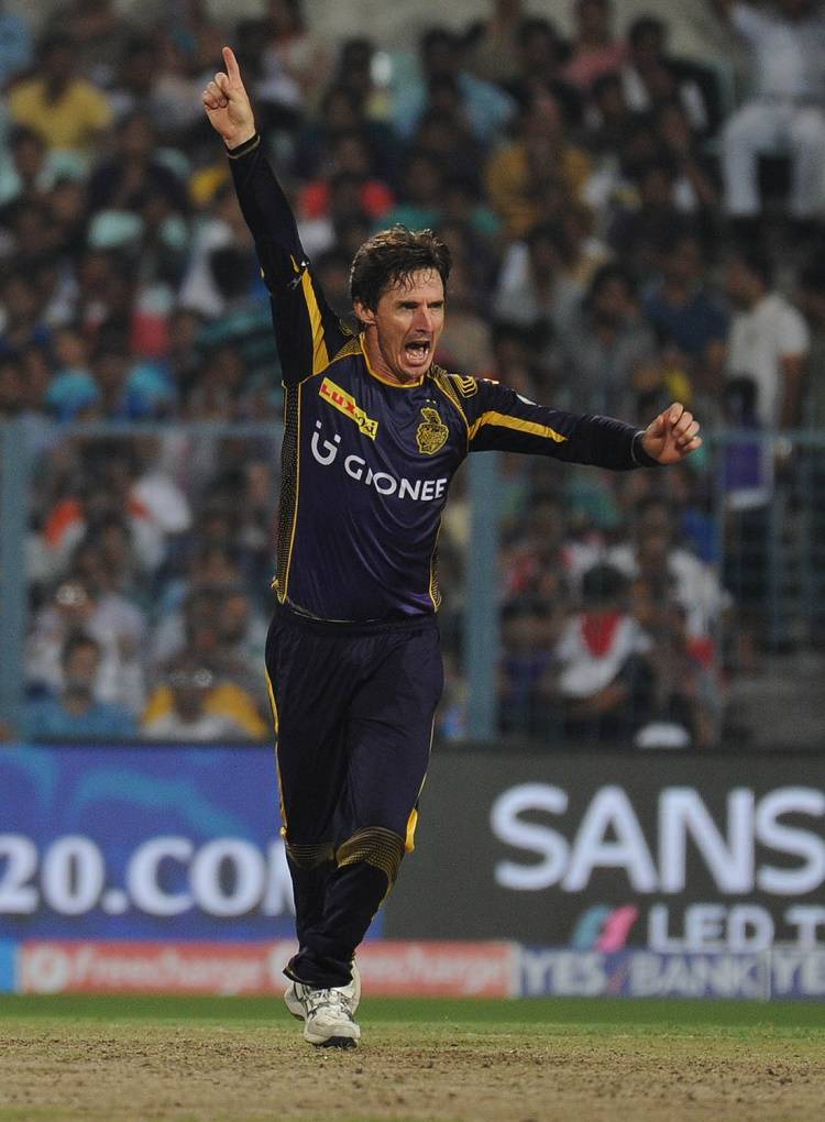 Brad Hogg of Kolkata Knight Riders celebrates fall of a wicket  in Tamil