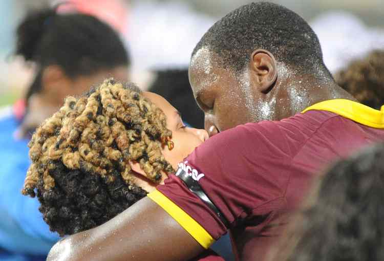 Carlos Brathwaite in Tamil