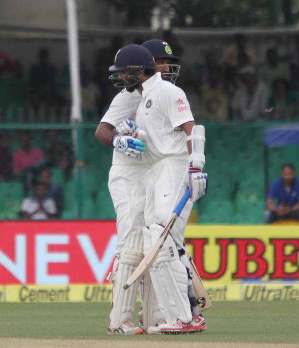 Cheteshwar Pujara and Murali Vijay  फोटो