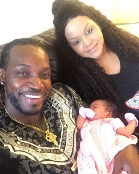 Hd Image for Cricket Chris Gayle and his Partner Natasha Berridge in Hindi