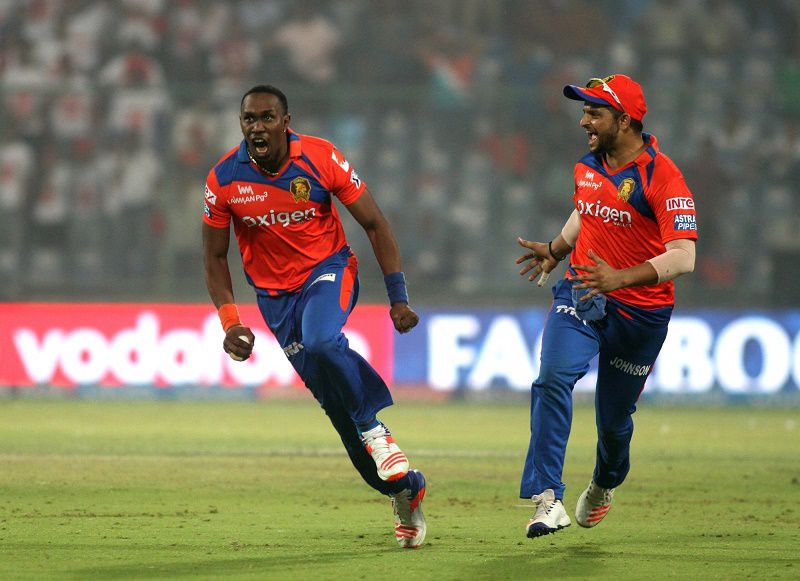 Hd Image for Cricket Dwayne Bravo and Suresh Raina Gujarat Lions celebrate after winning IPL match i