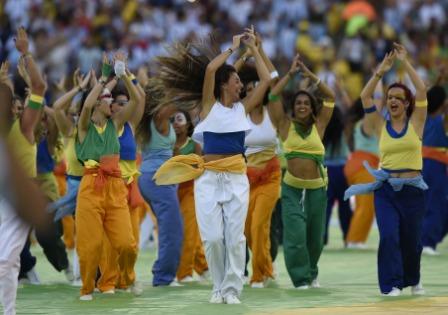 HD Image for cricket FIFA 2014 Final -Dancers Performance 